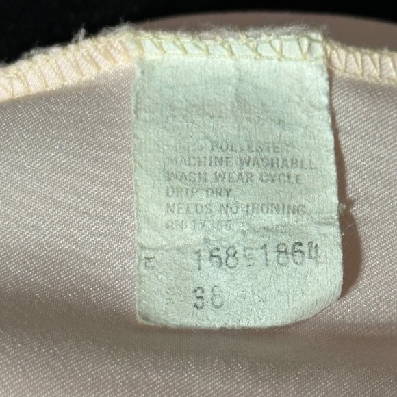 Vintage Union made size 38 pink embroidered scalloped collar short sleeve blouse - Picture 5 of 7